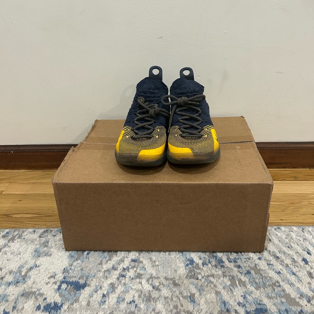 Kd 11 Chinese zodiac, Fair condition